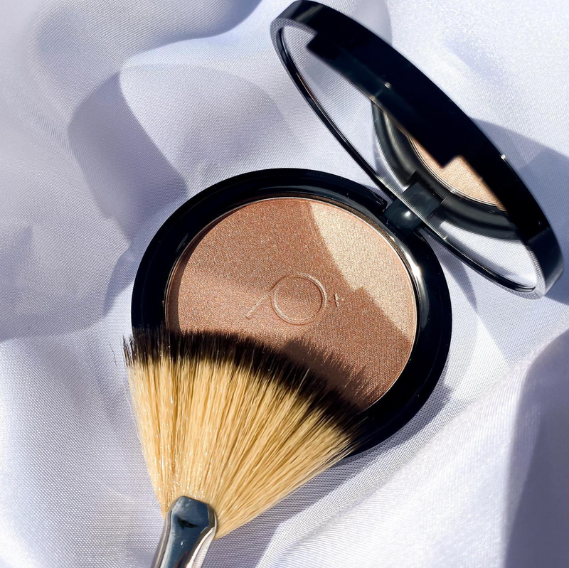 Pune Cosmetics Fan Brush 4045